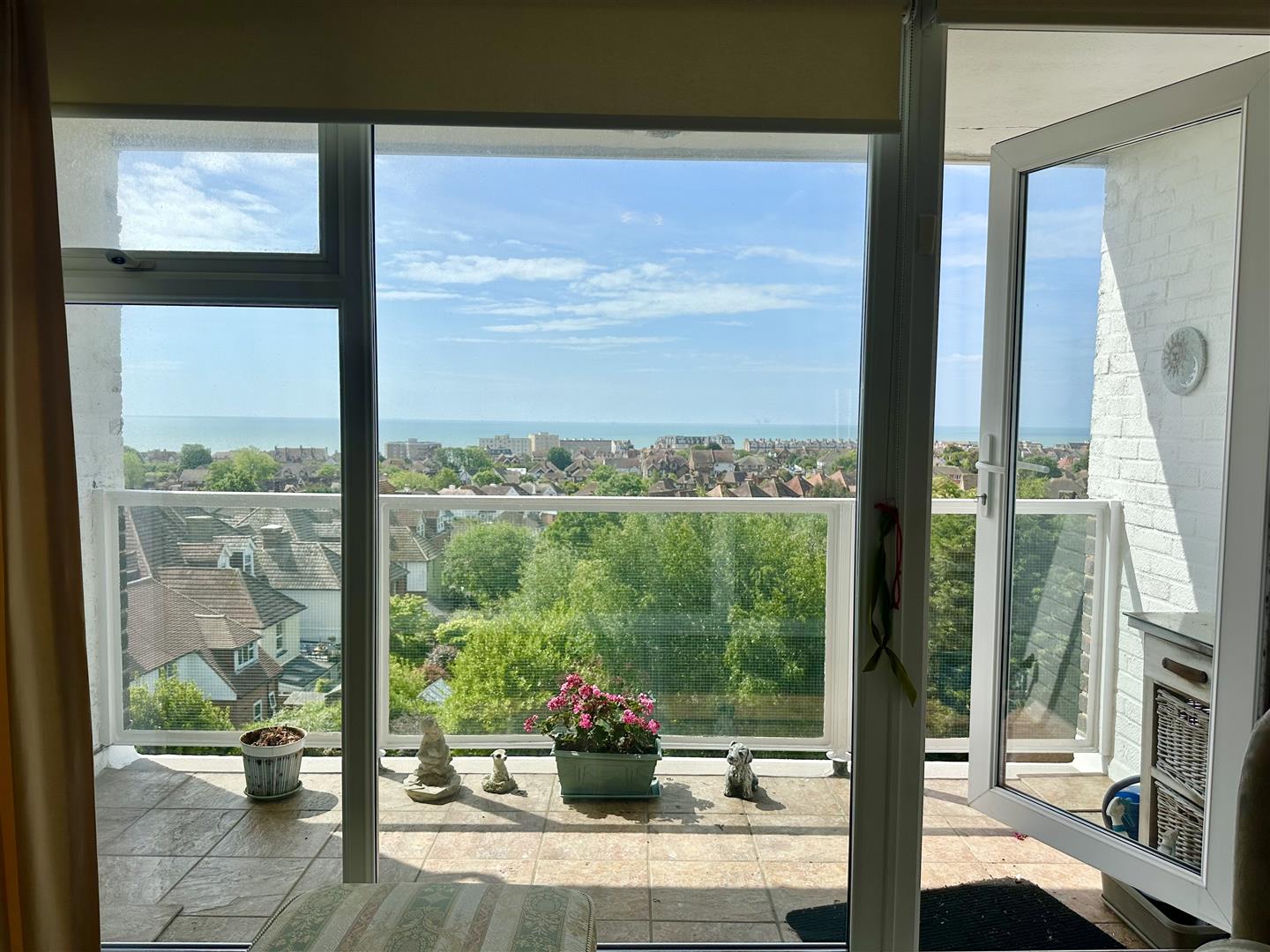 De La Warr Road, Bexhill-On-Sea